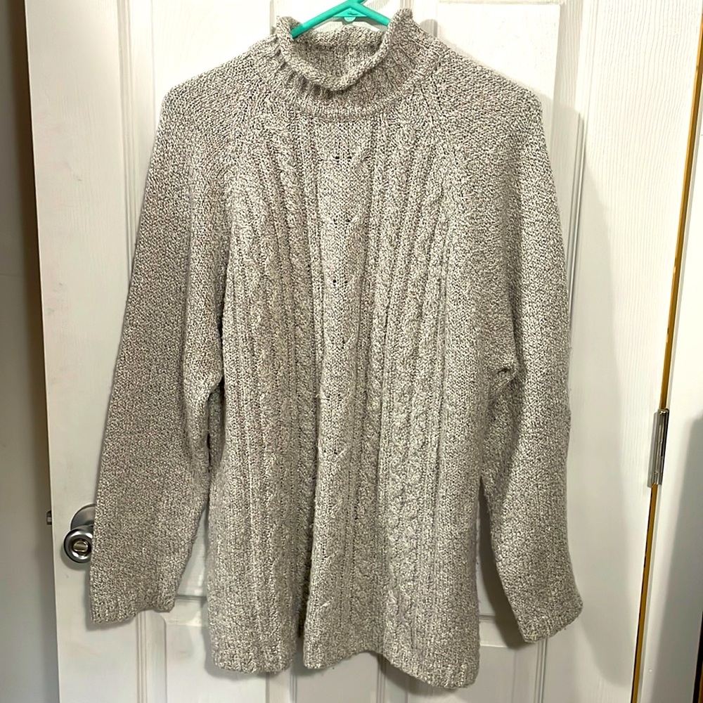 Women’s sweater